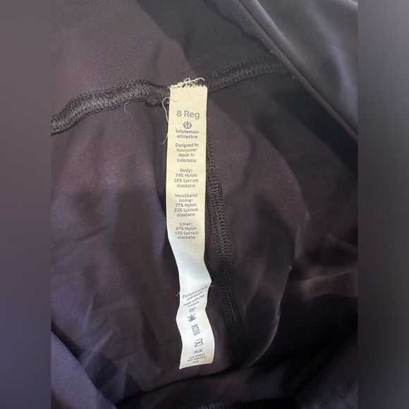 Lululemon Lost In Pace skirt size 8 in Black Currant. - Picture 2 of 8